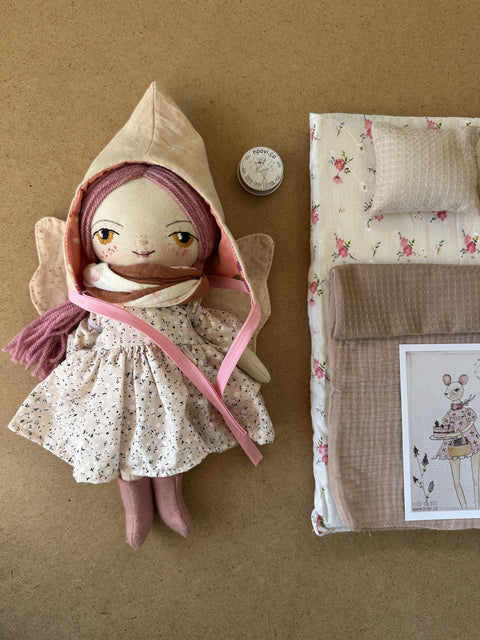 אליס הפייה (בהזמנה מראש)