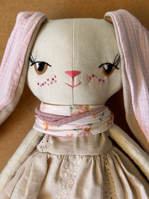 Jesse Rabbit (pre-order)