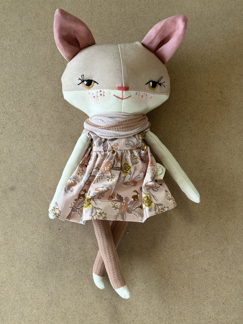 ⁨(במלאי) לרה השועלית⁩