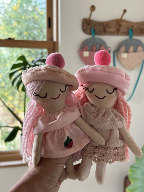 מתוקית+תיק, תותית 🍓(במלאי)