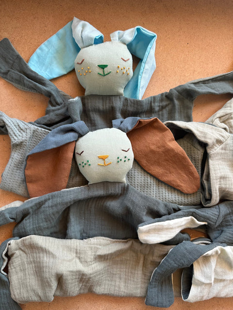 שמיכי - ארנב כחלחליםירקרקים(במלאי) ⁩⁩⁩⁩