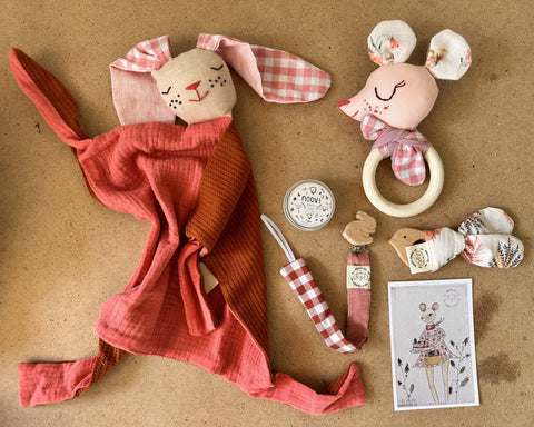 Peach doll head case