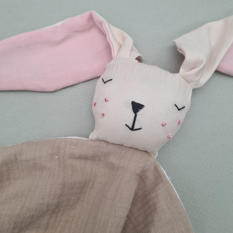 Blankets - Tai / Coffee Pink Rabbit