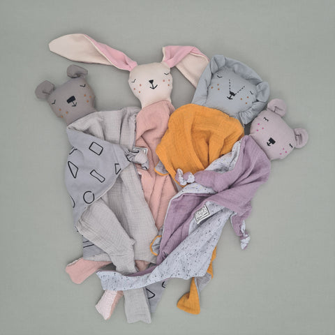 Blankets - Tai / Coffee Pink Rabbit