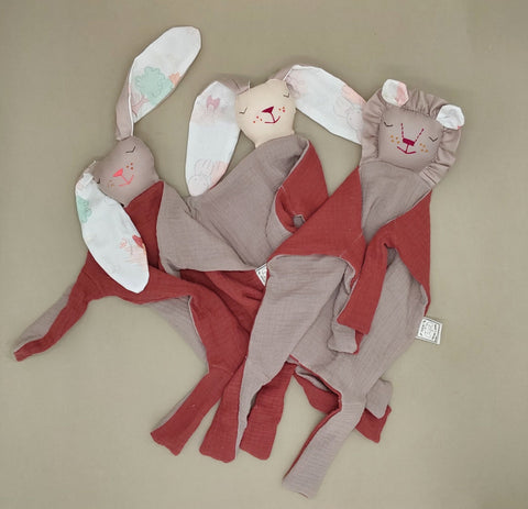 Quilts - Tai / Cherry Bunny