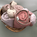 Rabbit head blanket-pink / medium coffee