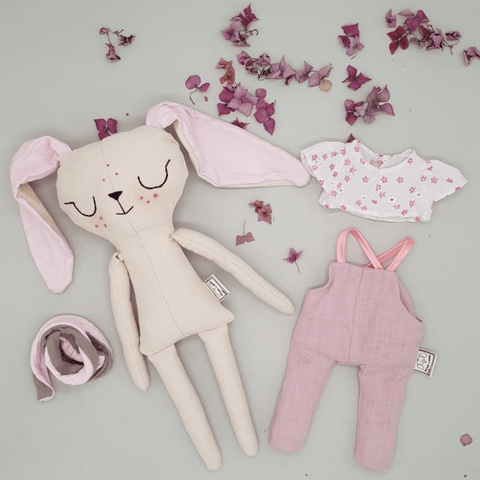 נולה הארנבונת