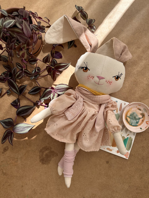 ⁨רוזי הארנבונת⁩