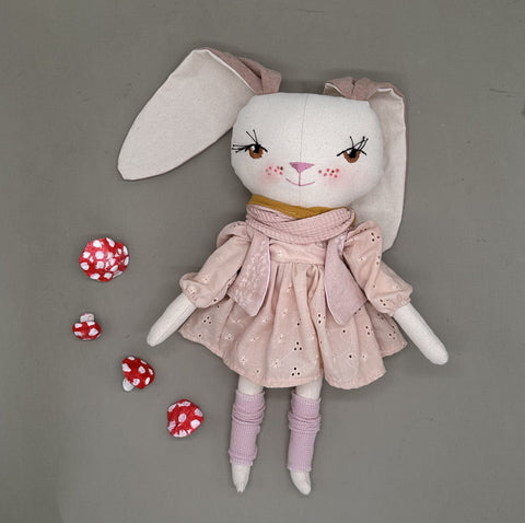 ⁨רוזי הארנבונת⁩