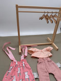 Set of 3 clothes + stand and hangers