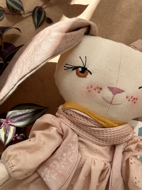 ⁨רוזי הארנבונת⁩